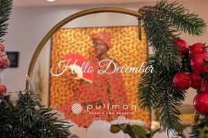 Magie de Noël au Pullman avec l'artiste Elage Diouf