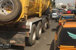  Embouteillages à Dakar : l'État cherche des solutions 
