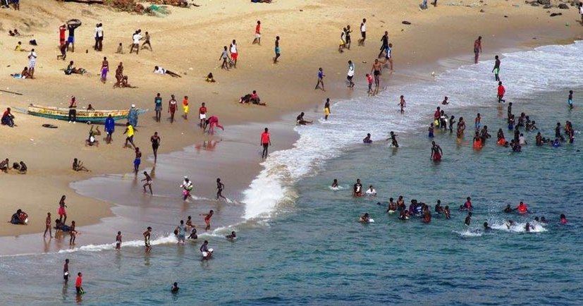 Plages interdites à Dakar : pourquoi certaines zones sont-elles dangereuses ?